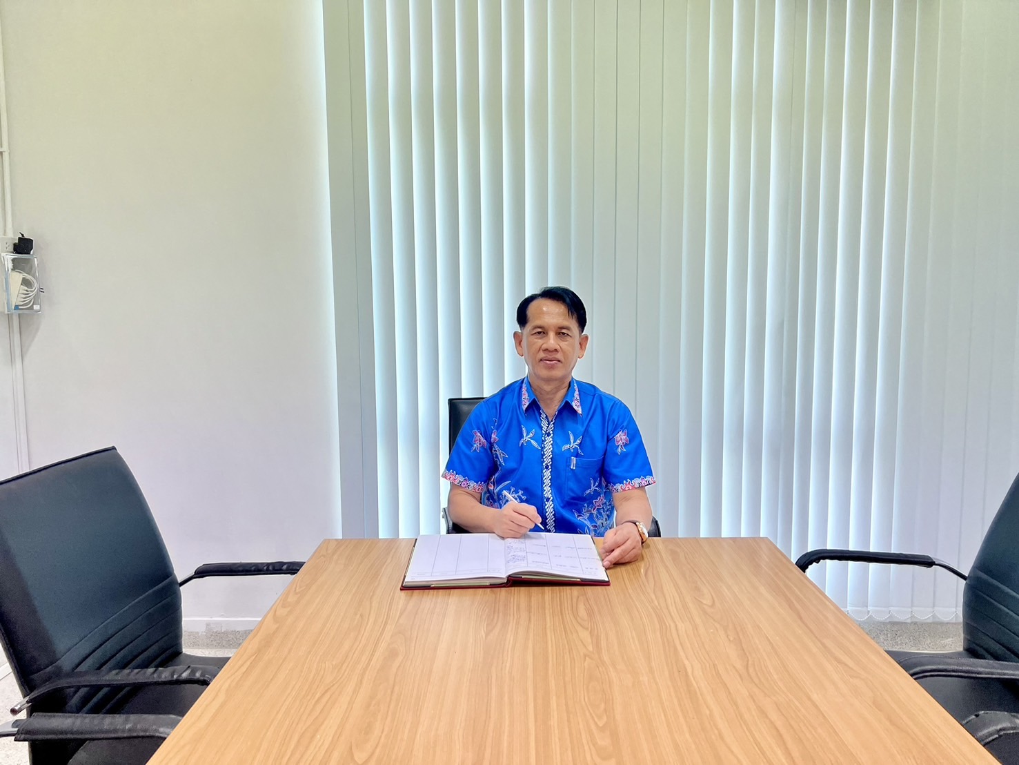 ﻿รองอธิบดีกรมบังคับคดี ลงพื้นที่ตรวจเยี่ยมสำนักงานบังคับคดีจังหวัดสงขลา